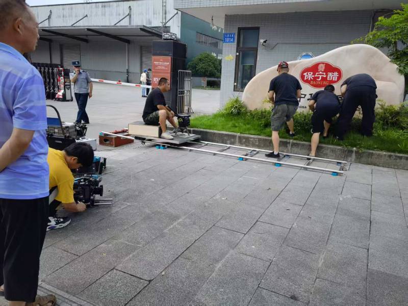 临河区广告片拍摄公司核心优势：全流程服务，让品牌广告片省心更出彩